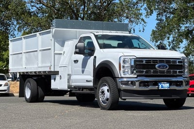 2025 Ford Super Duty F-550 DRW XL