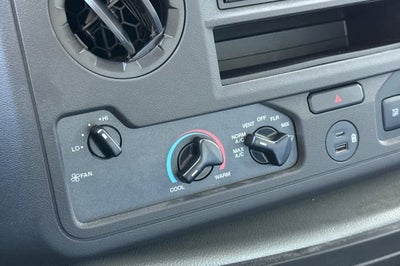 2026 Ford E-Series Cutaway E-350 SRW 138" WB