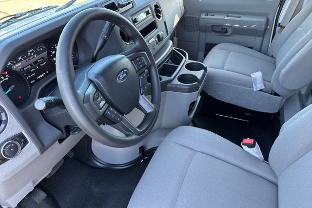 2026 Ford E-Series Cutaway E-350 SRW 138" WB