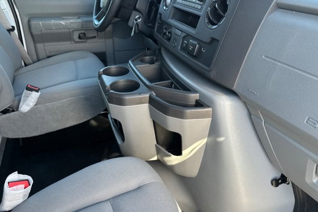 2026 Ford E-Series Cutaway E-350 SRW 138" WB