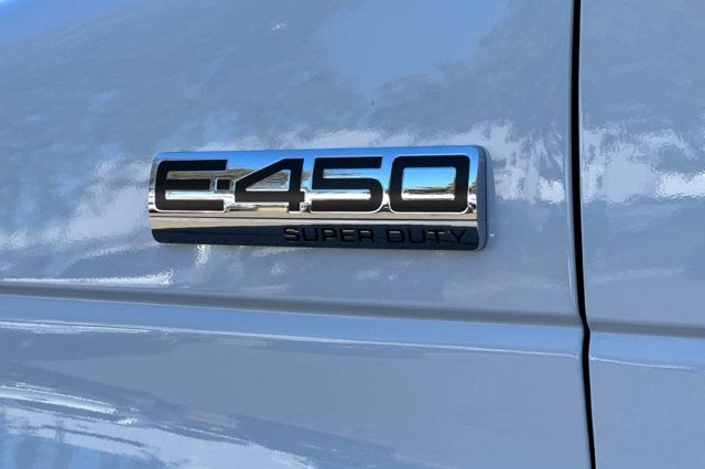 2026 Ford E-Series Cutaway E-450 DRW 158" WB