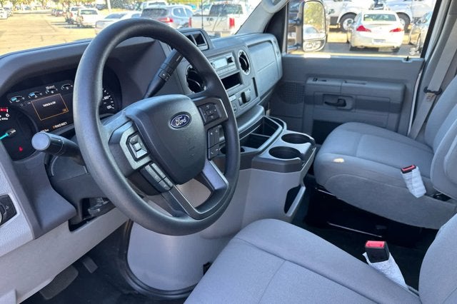 2026 Ford E-Series Cutaway E-450 DRW 158" WB