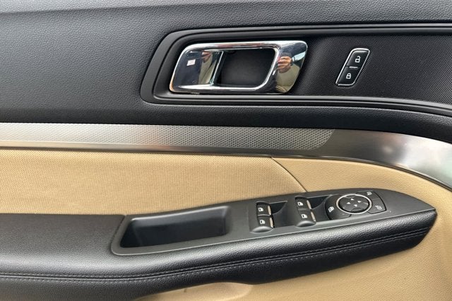 2016 Ford Explorer Base