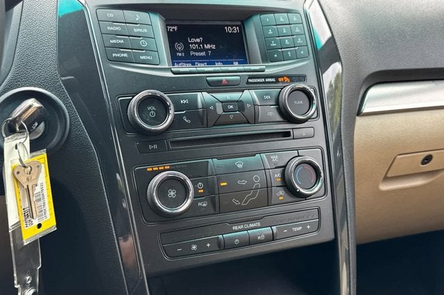 2016 Ford Explorer Base