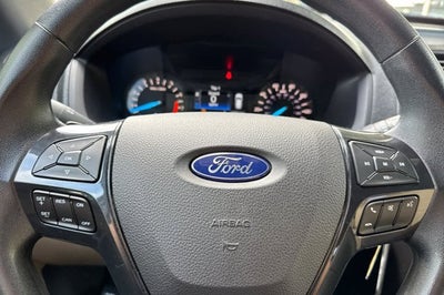 2017 Ford Explorer Base