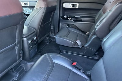 2023 Ford Explorer Platinum