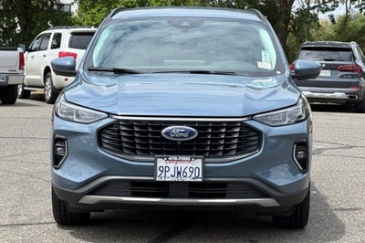 2023 Ford Escape Platinum