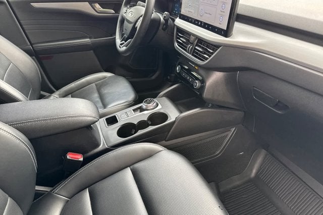 2023 Ford Escape Platinum