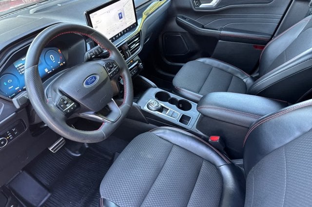 2023 Ford Escape ST-Line Select
