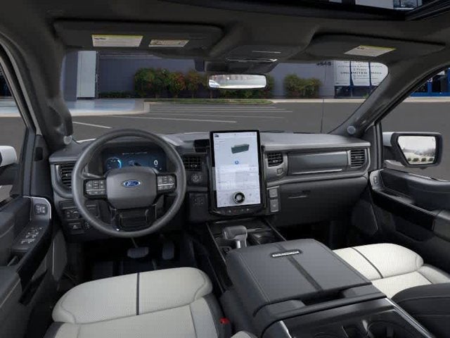 2025 Ford F-150 Lightning Platinum