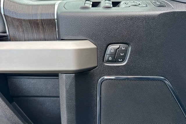 2021 Ford Super Duty F-250 SRW LARIAT