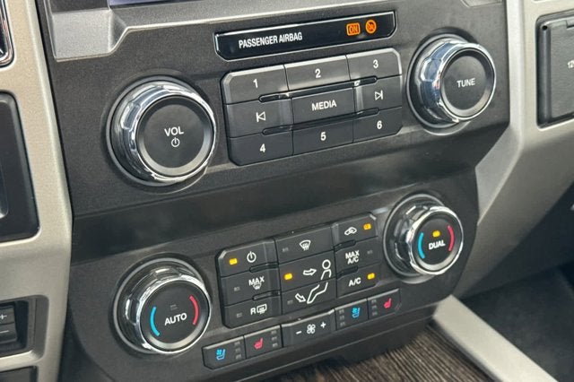 2021 Ford Super Duty F-250 SRW LARIAT