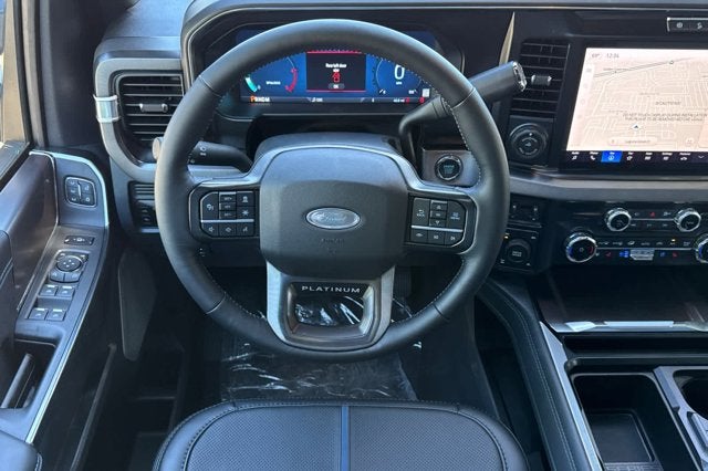 2026 Ford Super Duty F-350 SRW Platinum