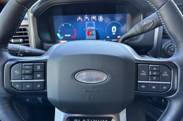 2026 Ford Super Duty F-350 SRW Platinum