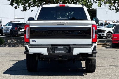2026 Ford Super Duty F-350 SRW Platinum