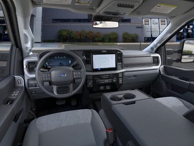 2026 Ford Super Duty F-350 SRW XLT