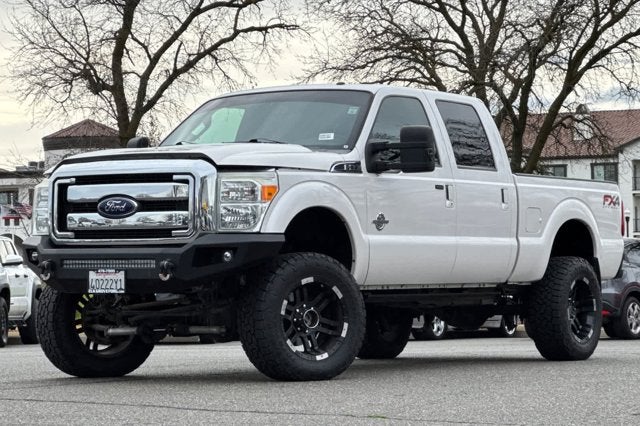 2016 Ford Super Duty F-350 SRW Lariat 4WD Crew Cab 156