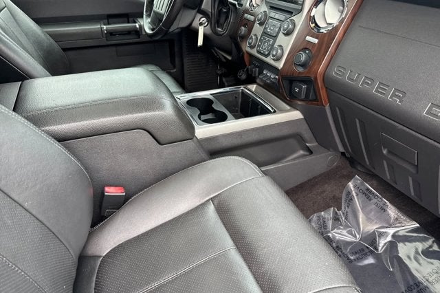 2016 Ford Super Duty F-350 SRW Lariat 4WD Crew Cab 156