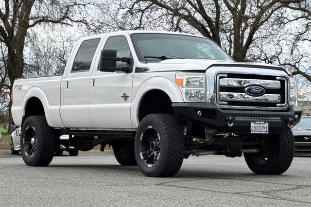 2016 Ford Super Duty F-350 SRW Lariat 4WD Crew Cab 156