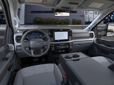 2026 Ford Super Duty F-350 SRW XLT