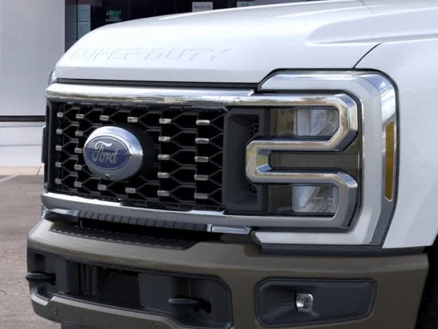 2026 Ford Super Duty F-350 DRW King Ranch 4WD Crew Cab 8 Box