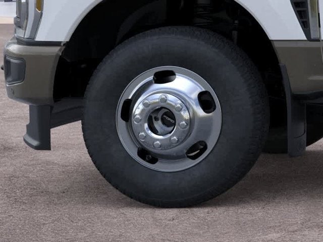 2026 Ford Super Duty F-350 DRW King Ranch 4WD Crew Cab 8 Box