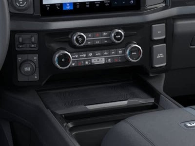 2026 Ford Super Duty F-350 DRW Platinum 4WD Crew Cab 8 Box