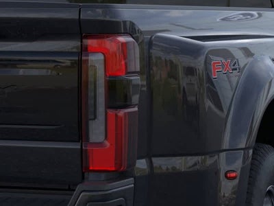 2026 Ford Super Duty F-350 DRW Platinum 4WD Crew Cab 8 Box
