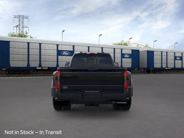 2026 Ford Super Duty F-350 DRW Platinum 4WD Crew Cab 8 Box