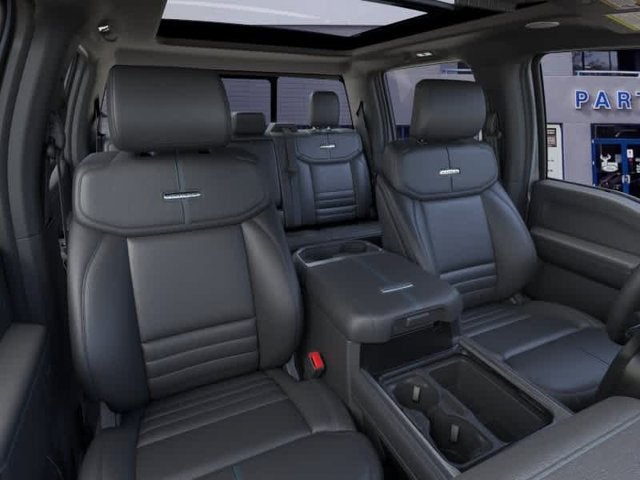 2026 Ford Super Duty F-350 DRW Platinum 4WD Crew Cab 8 Box