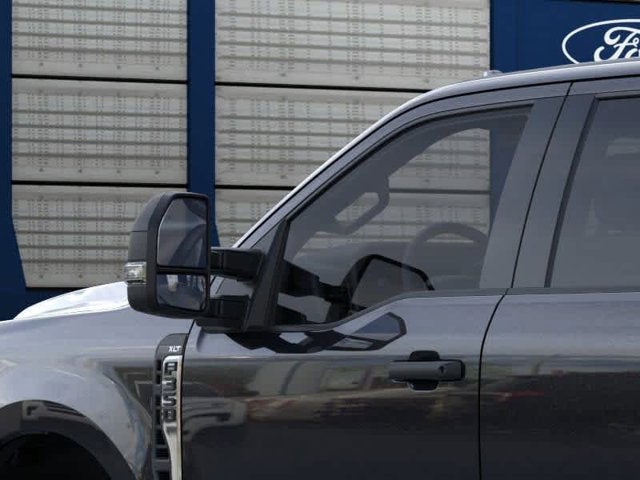 2026 Ford Super Duty F-350 DRW XLT 4WD Crew Cab 8 Box