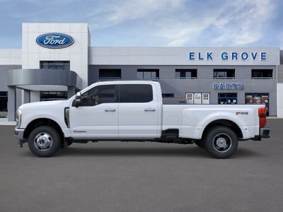 2026 Ford Super Duty F-350 DRW LARIAT 4WD Crew Cab 8 Box
