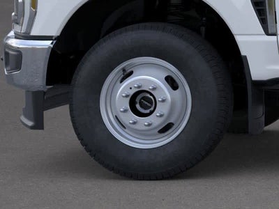 2026 Ford Super Duty F-350 DRW XLT 4WD Crew Cab 8 Box