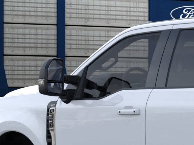 2026 Ford Super Duty F-350 DRW XLT 4WD Crew Cab 8 Box