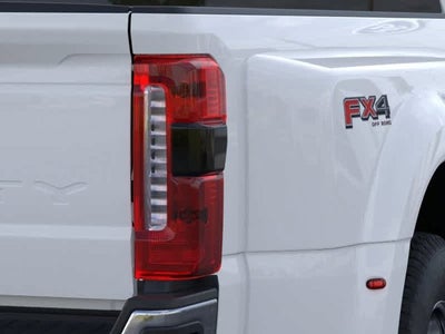 2026 Ford Super Duty F-350 DRW 4WD Crew Cab 8 Box