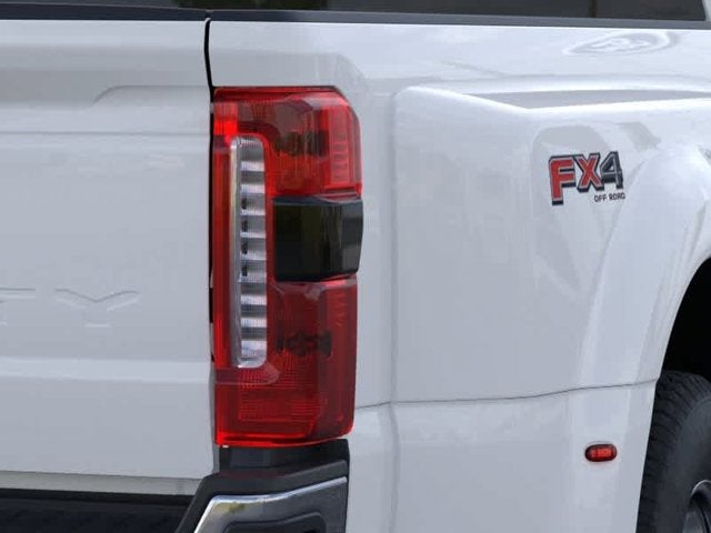 2026 Ford Super Duty F-350 DRW 4WD Crew Cab 8 Box