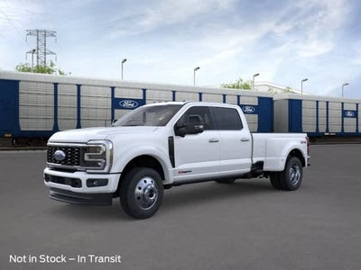 2026 Ford Super Duty F-450 DRW 4WD Crew Cab 8 Box