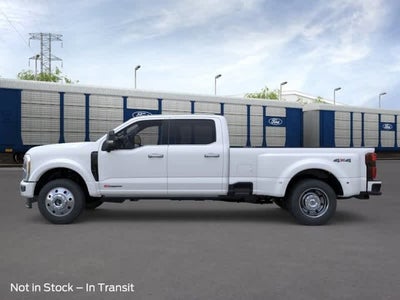 2026 Ford Super Duty F-450 DRW 4WD Crew Cab 8 Box