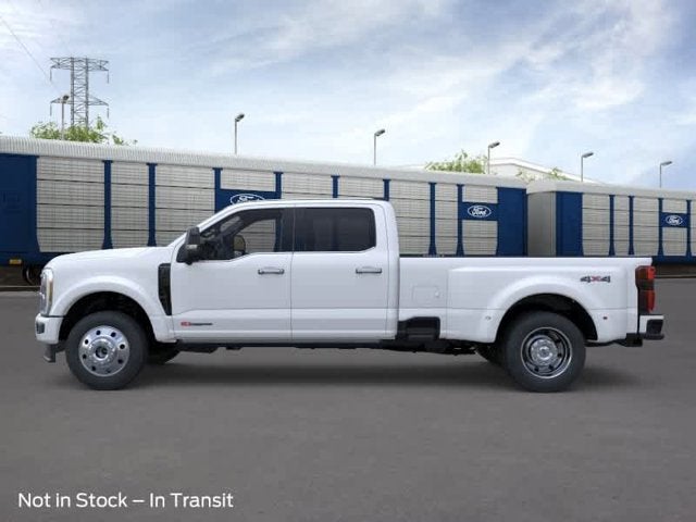 2026 Ford Super Duty F-450 DRW 4WD Crew Cab 8 Box
