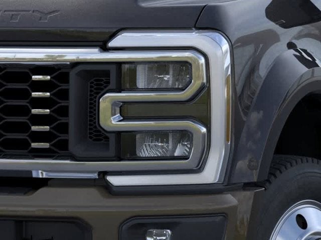 2026 Ford Super Duty F-450 DRW 4WD Crew Cab 8 Box