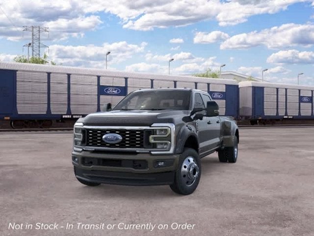 2026 Ford Super Duty F-450 DRW 4WD Crew Cab 8 Box