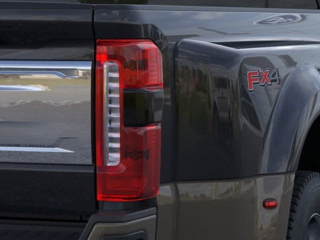 2026 Ford Super Duty F-450 DRW 4WD Crew Cab 8 Box