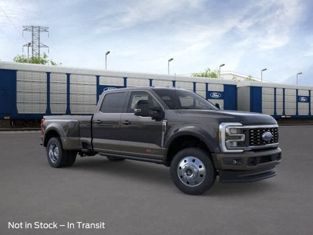 2026 Ford Super Duty F-450 DRW 4WD Crew Cab 8 Box