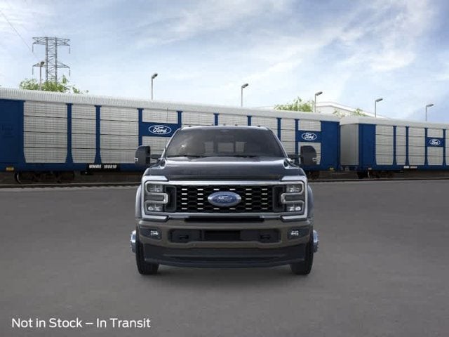 2026 Ford Super Duty F-450 DRW 4WD Crew Cab 8 Box