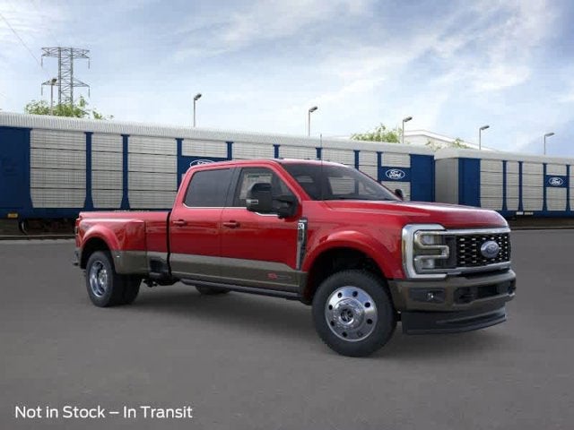 2026 Ford Super Duty F-450 DRW King Ranch 4WD Crew Cab 8 Box
