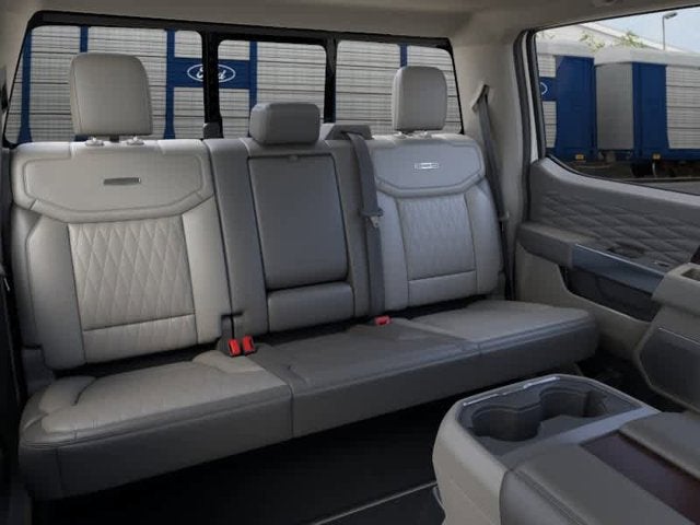 2026 Ford Super Duty F-450 DRW 4WD Crew Cab 8 Box