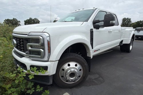 2025 Ford Super Duty F-450 DRW Platinum 4WD Crew Cab 8 Box
