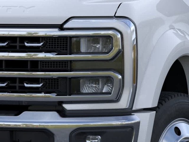 2026 Ford Super Duty F-450 DRW 4WD Crew Cab 8 Box