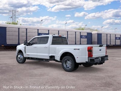 2026 Ford Super Duty F-450 DRW 4WD Crew Cab 8 Box