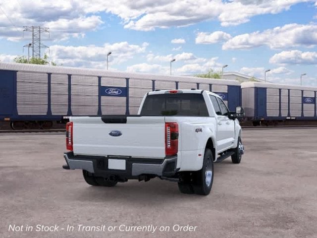 2026 Ford Super Duty F-450 DRW 4WD Crew Cab 8 Box